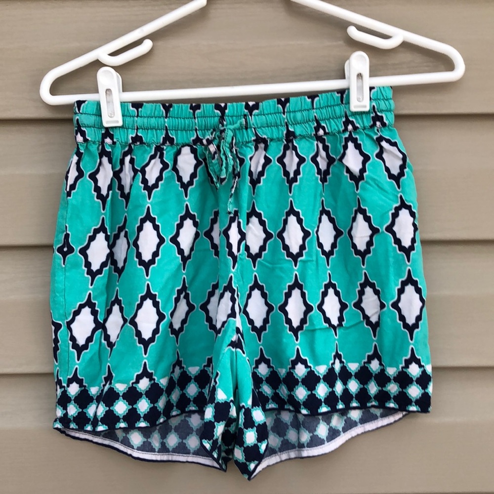 crown&ivy women’s green& navy shorts